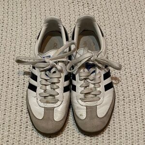 Adidas Sambas